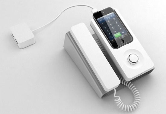 Desk-Phone-Dock-for-iPhone
