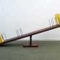 See-Saw Bookshelf: 翘翘板书架